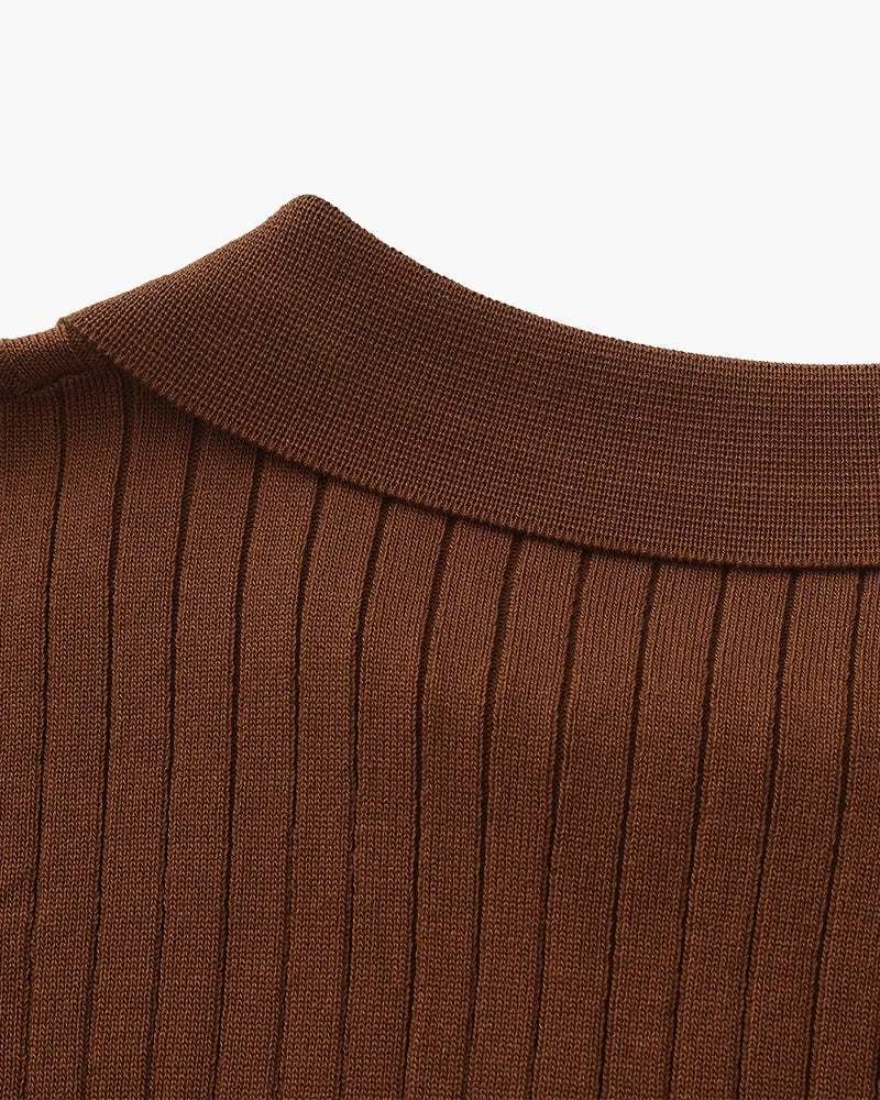 Close-up of the textured ribbed fabric on the Altivieri knit polo.