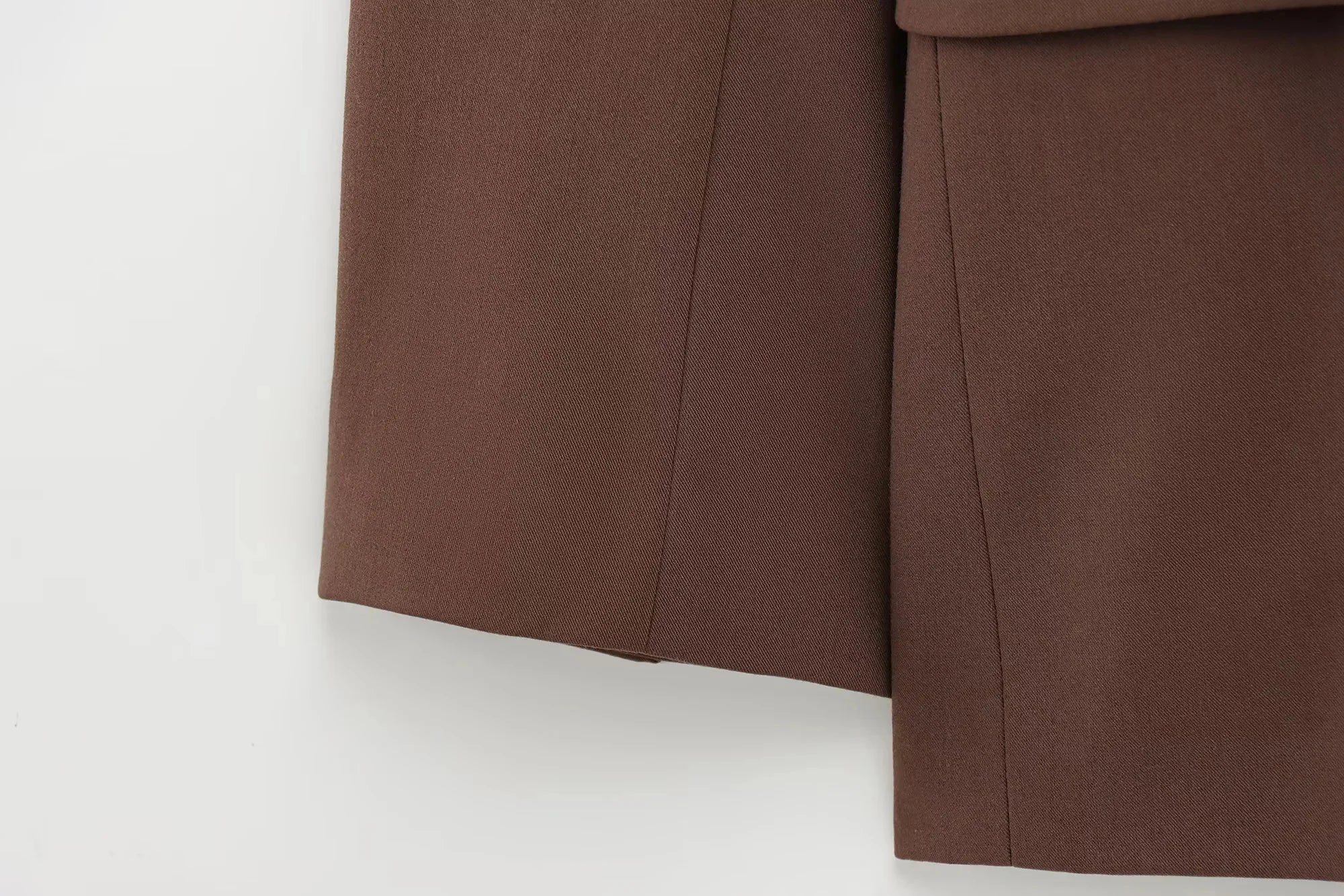 Manhattan Suit