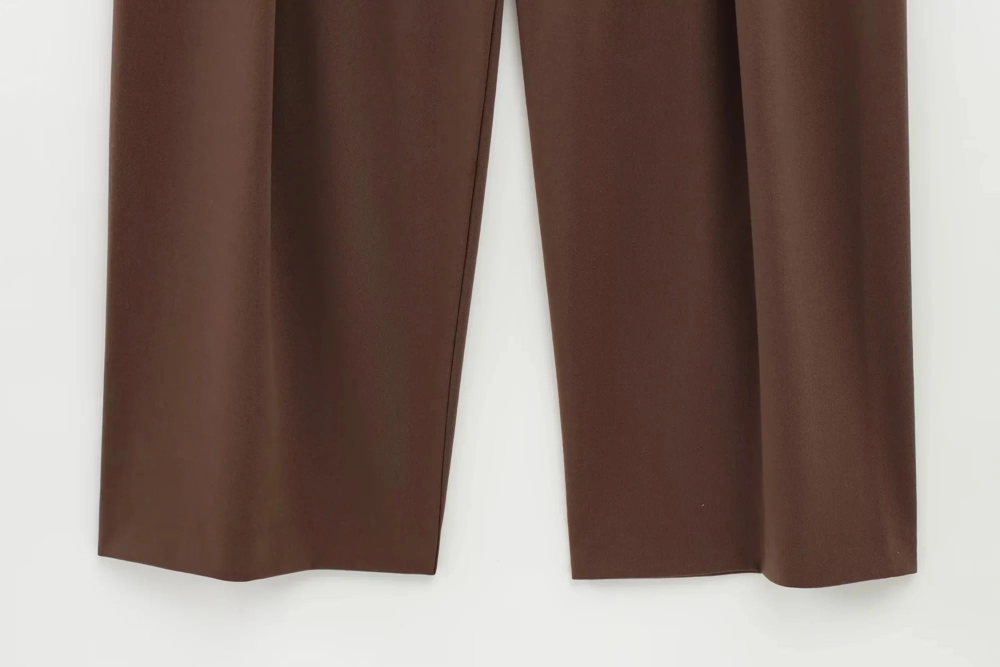 Manhattan Suit